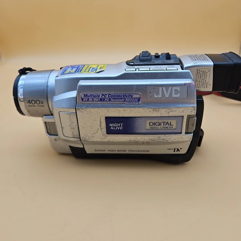 Vintage JVC Digital Video‎ Camera Camcorder GR-DVL317U Untested As Is For Parts